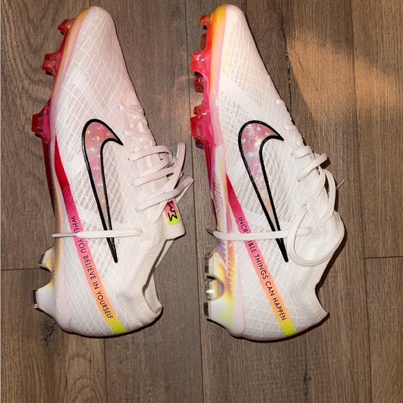 Nike macerials - Picture 4 of 7